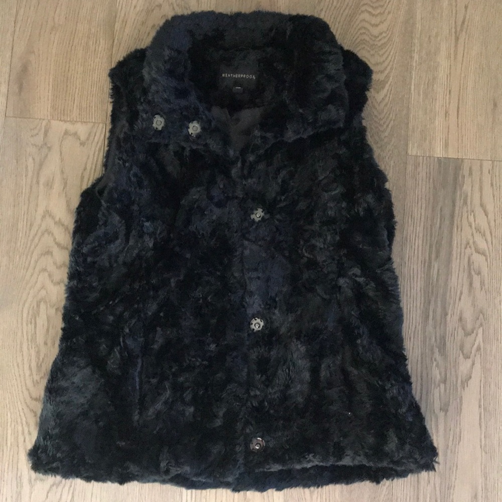 Black faux fur vest